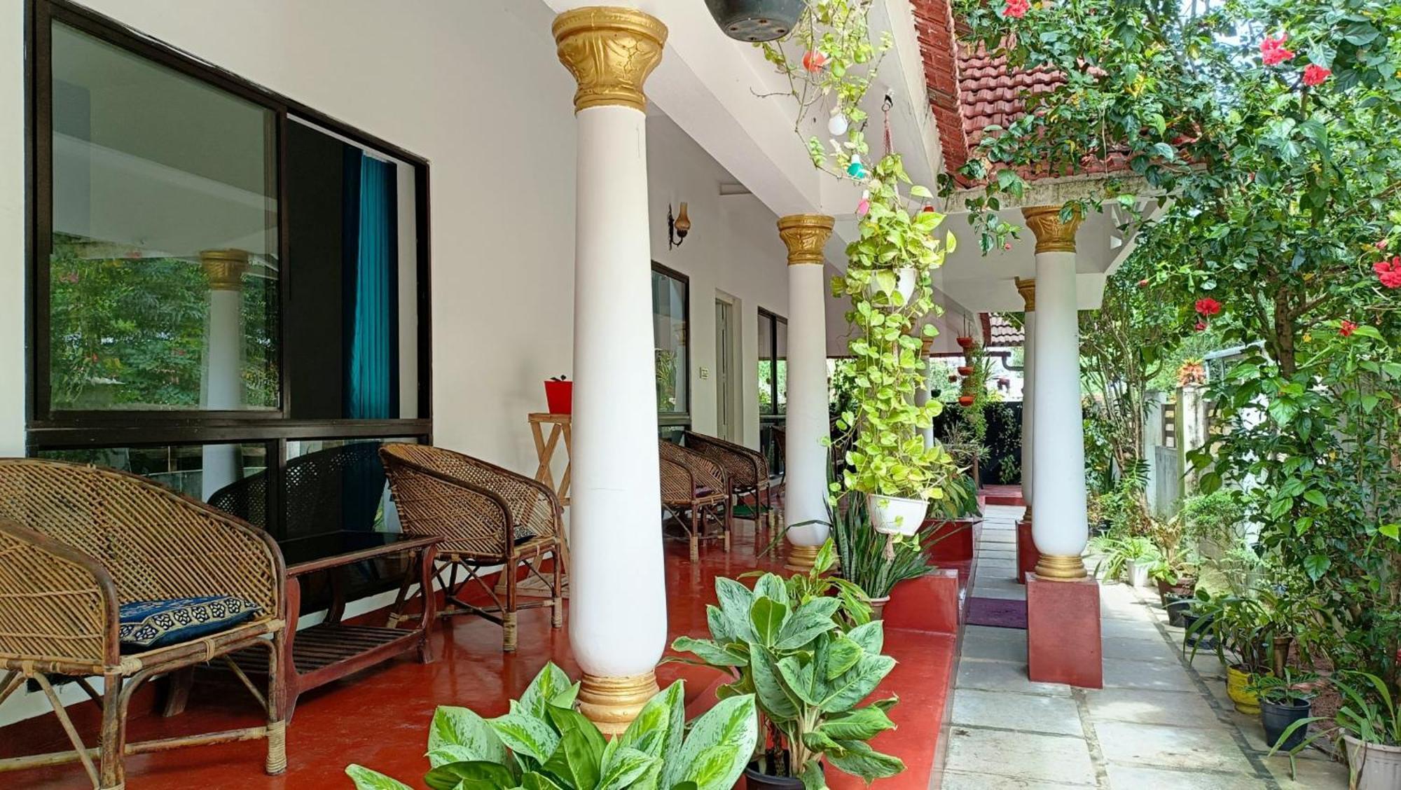 Marari Beach Cleetus Homestay 마라리쿨람 외부 사진