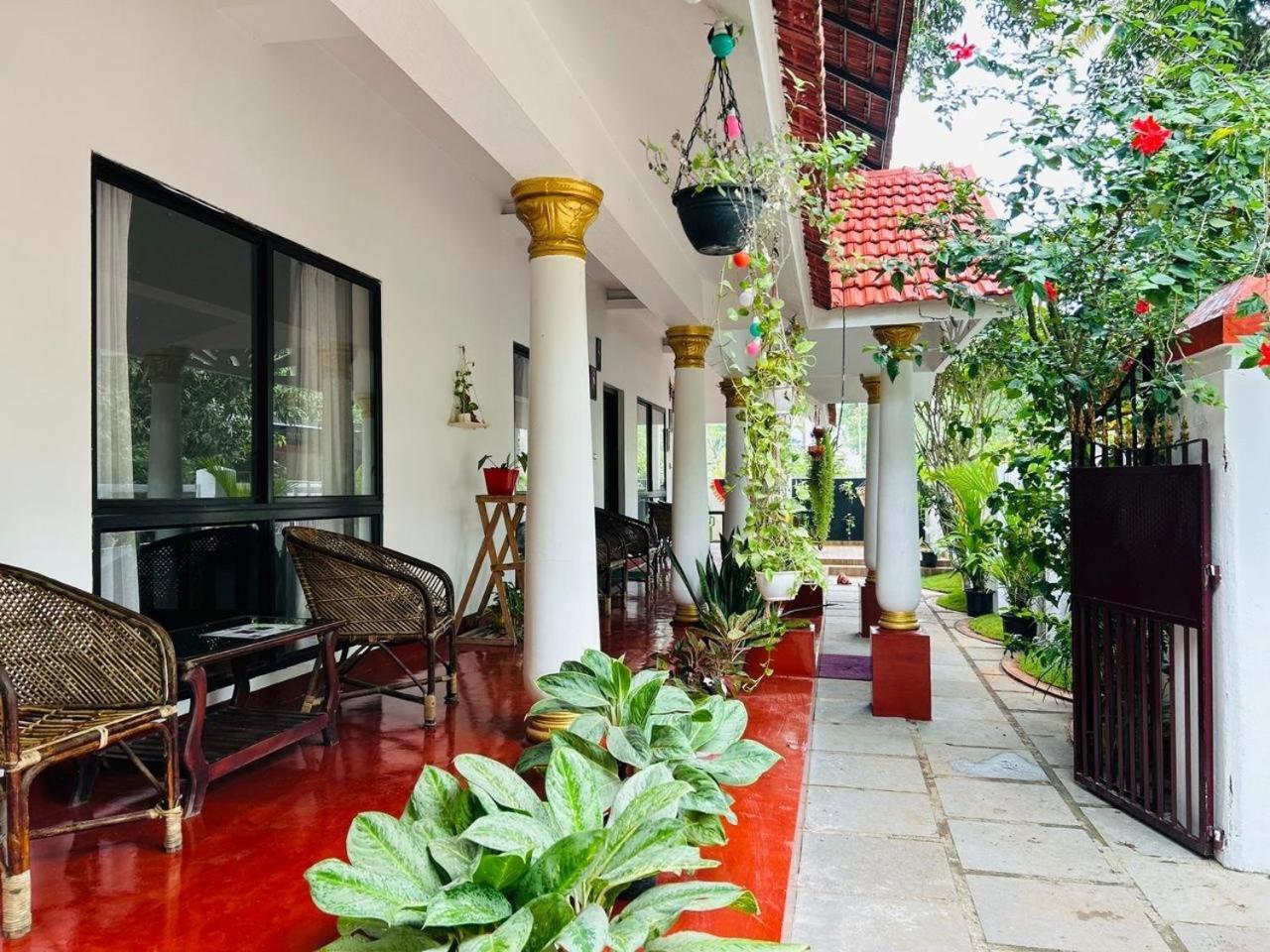 Marari Beach Cleetus Homestay 마라리쿨람 외부 사진